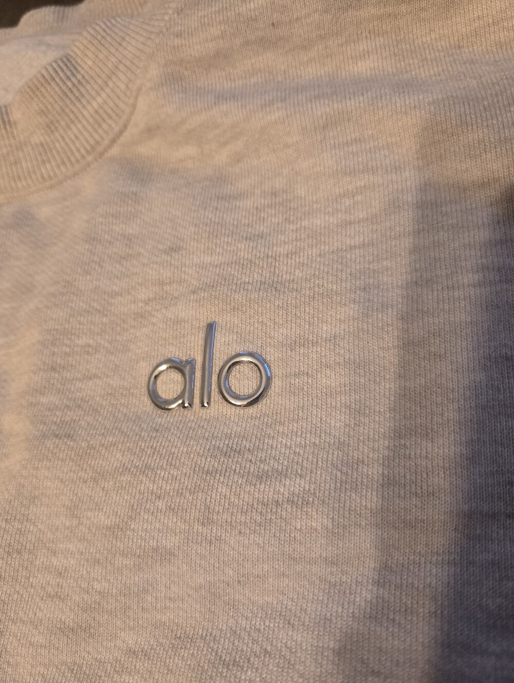 Alo Accolade Straight Leg Sweatpant in Oatmeal Heather sz MEDIUM - Picture 4 of 6